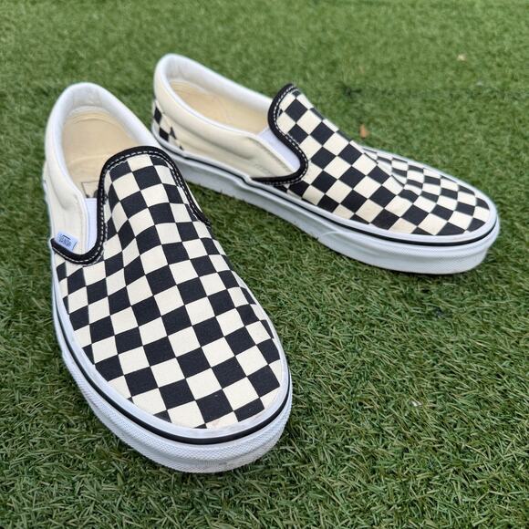 Vans Classic Checkerboard Slip-On Sneakers - Picture 3 of 5